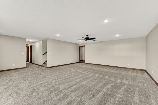 1701 21st Ave NE, Kasson, MN 55944