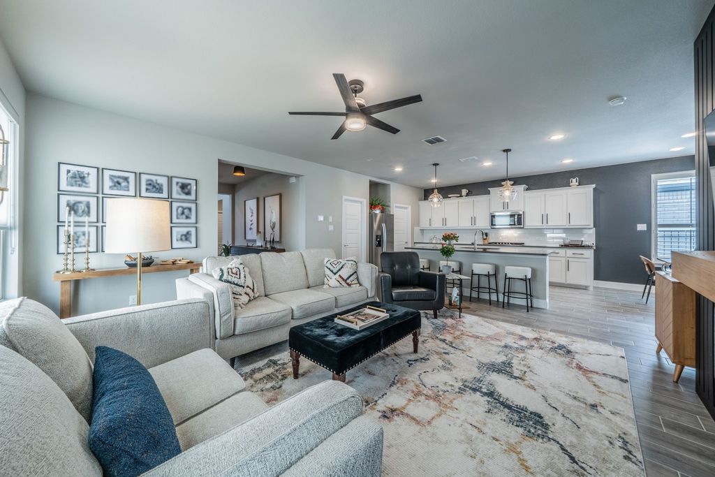 201 Foreman Drive, Midlothian, TX 76065 — photo 2