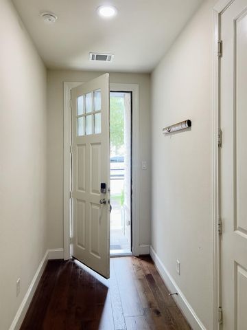 607 Nagle Street, Houston, TX 77003