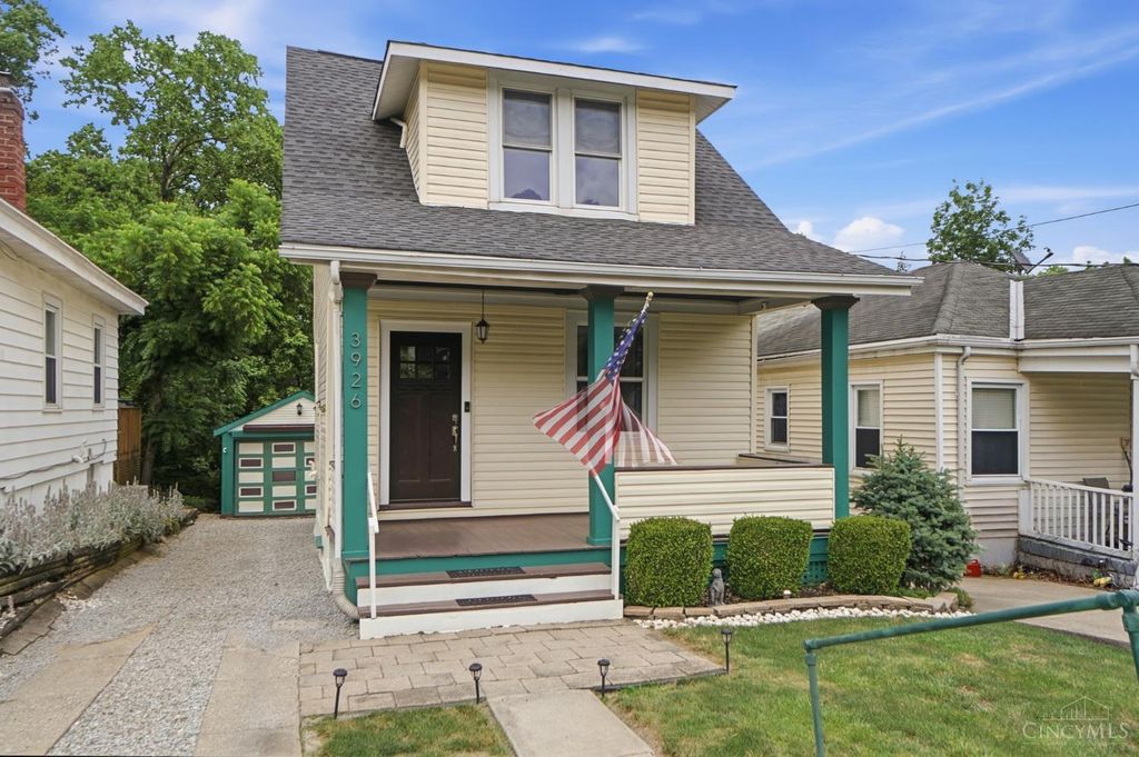 3926 Oakpark Place, Cincinnati, OH 45209