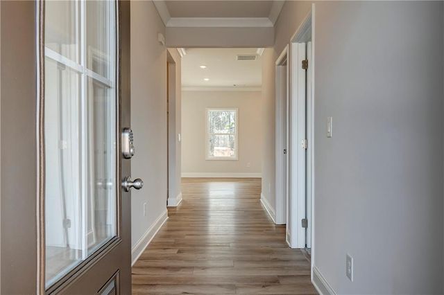 717 Bristol Drive, Loganville, GA 30052