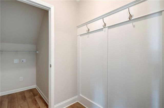 717 Bristol Drive, Loganville, GA 30052