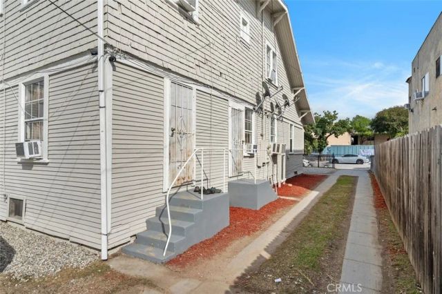 6513 Middleton, Huntington Park, CA 90255