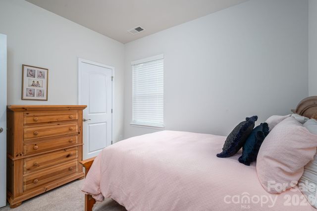 368 Picasso Trail, Mount Holly, NC 28120