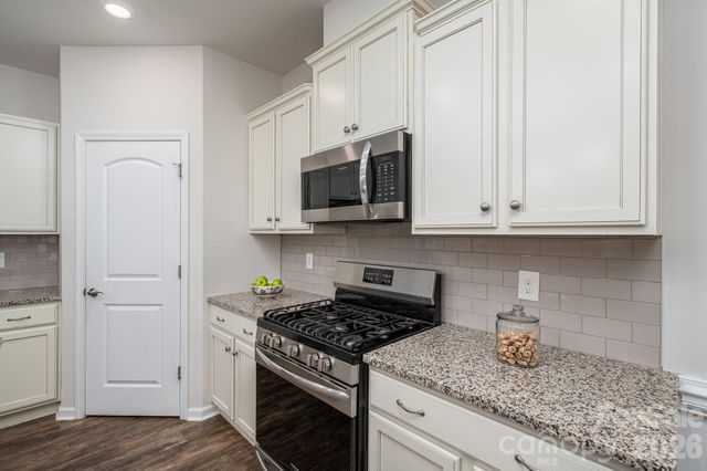 368 Picasso Trail, Mount Holly, NC 28120