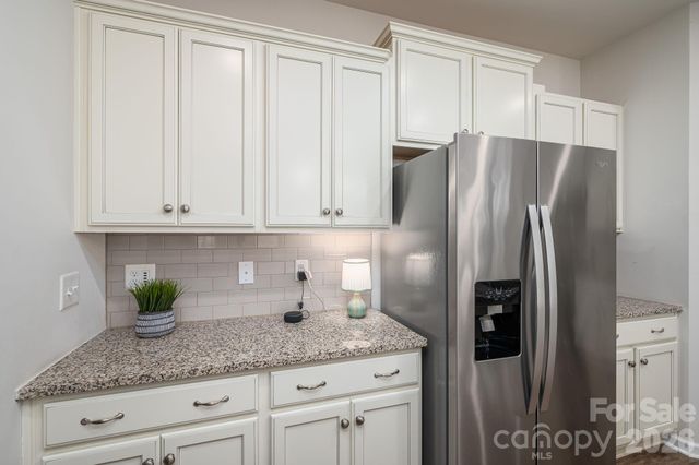 368 Picasso Trail, Mount Holly, NC 28120