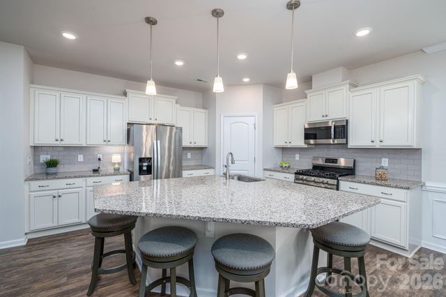 368 Picasso Trail, Mount Holly, NC 28120