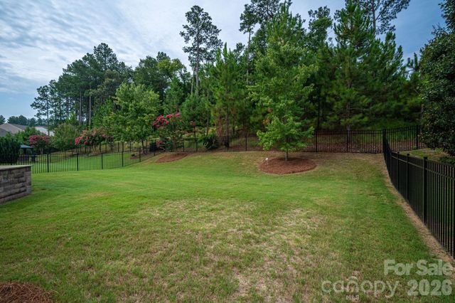 368 Picasso Trail, Mount Holly, NC 28120