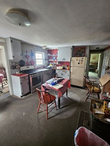 153 Middle Rd, Newbury, MA 01922