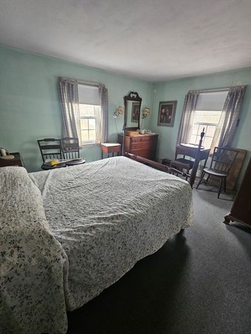 153 Middle Rd, Newbury, MA 01922