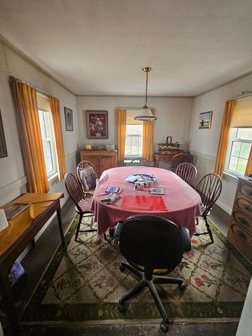 153 Middle Rd, Newbury, MA 01922