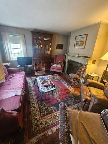 153 Middle Rd, Newbury, MA 01922