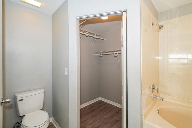1648 HARBOR OAKS DRIVE, Tarpon Springs, FL 34689