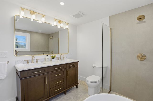 11 Princeton Road, Sterling, MA 01564