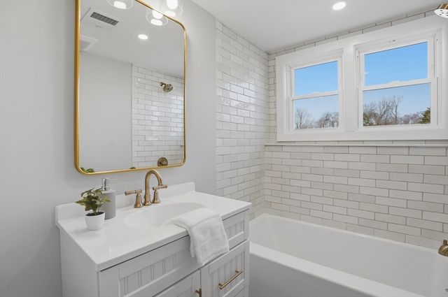 11 Princeton Road, Sterling, MA 01564