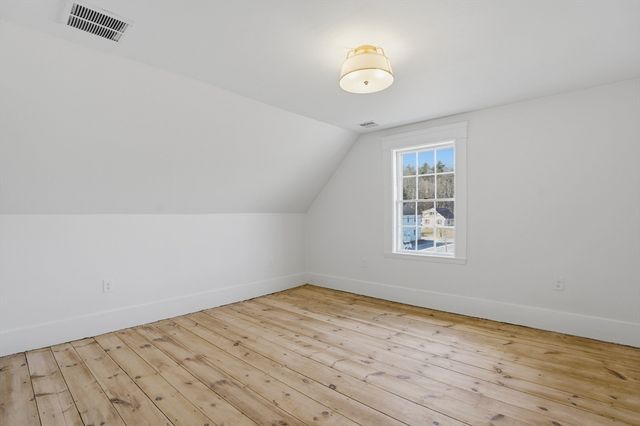 11 Princeton Road, Sterling, MA 01564