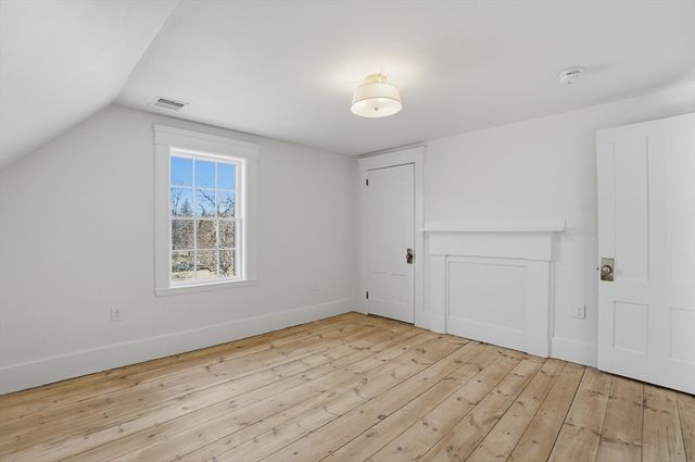 11 Princeton Road, Sterling, MA 01564