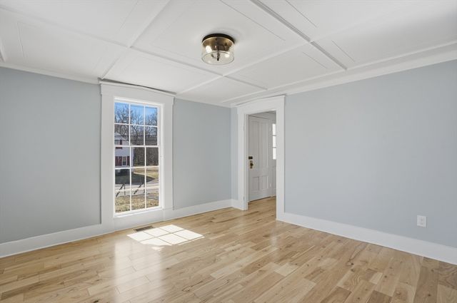 11 Princeton Road, Sterling, MA 01564