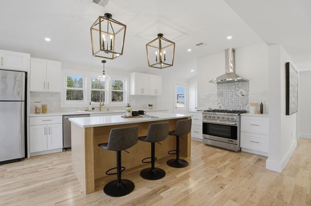 11 Princeton Road, Sterling, MA 01564