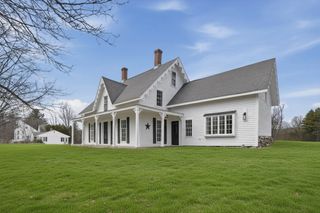 11 Princeton Road, Sterling, MA 01564