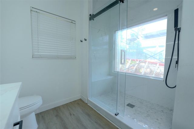 5204 108TH STREET N, St Petersburg, FL 33708