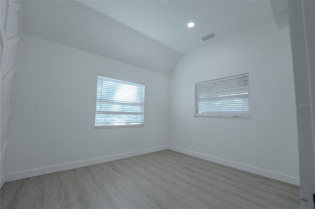 5204 108TH STREET N, St Petersburg, FL 33708