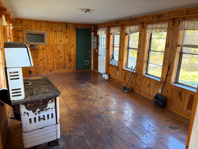 9 Mountain Road, Gilmanton, NH 03837