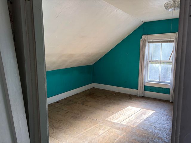9 Mountain Road, Gilmanton, NH 03837