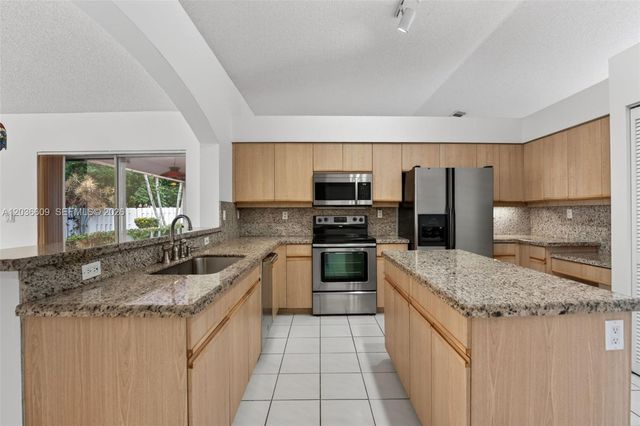 1334 NW 127th Drive, Sunrise, FL 33323