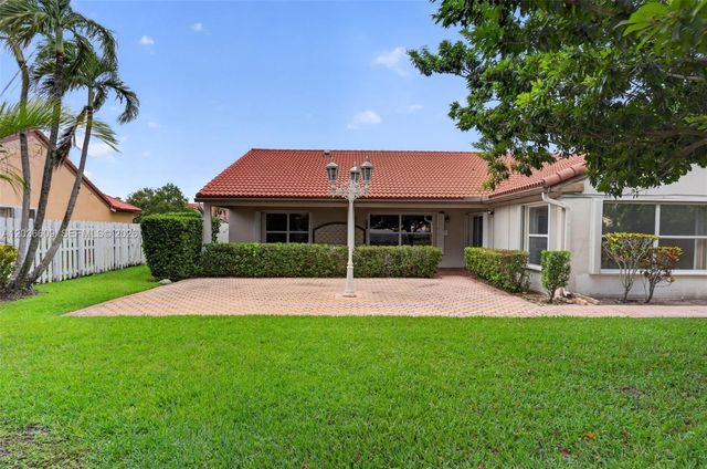 1334 NW 127th Drive, Sunrise, FL 33323