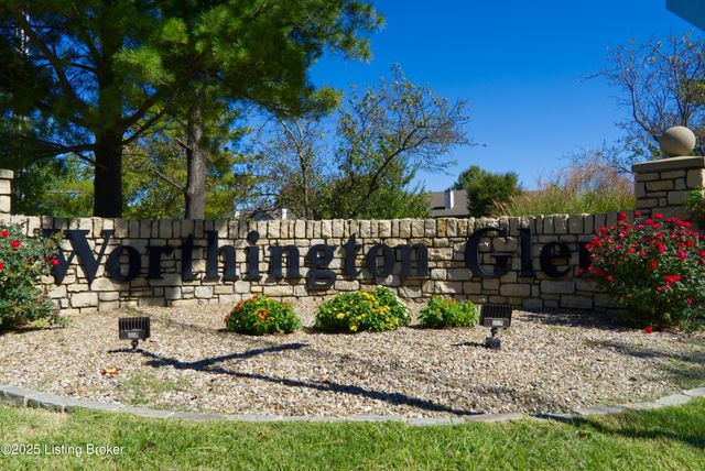 5303 Rolling Rock Ct, APT 201, Louisville, KY 40241