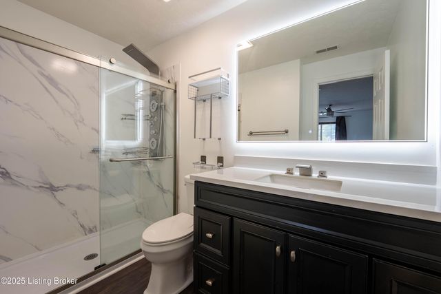 5303 Rolling Rock Ct, APT 201, Louisville, KY 40241