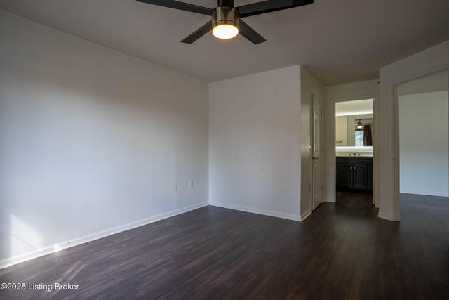 5303 Rolling Rock Ct, APT 201, Louisville, KY 40241