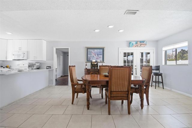 4 CORAL REEF COURT S, Palm Coast, FL 32137