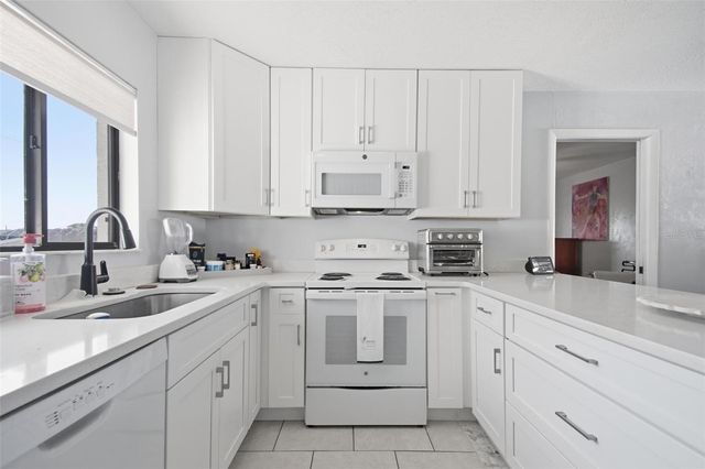 4 CORAL REEF COURT S, Palm Coast, FL 32137