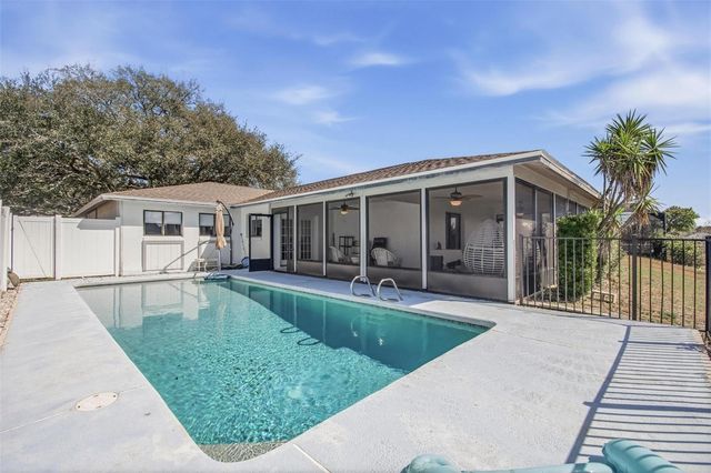 4 CORAL REEF COURT S, Palm Coast, FL 32137