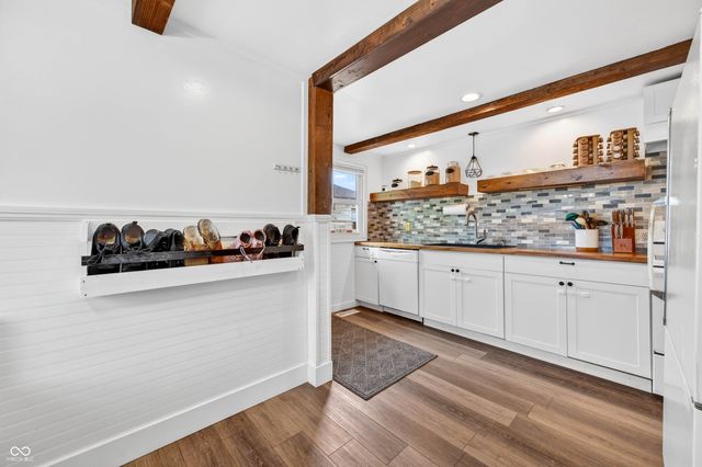 2327 Gilmore Street, Columbus, IN 47201