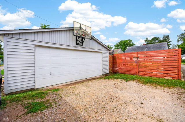 2327 Gilmore Street, Columbus, IN 47201