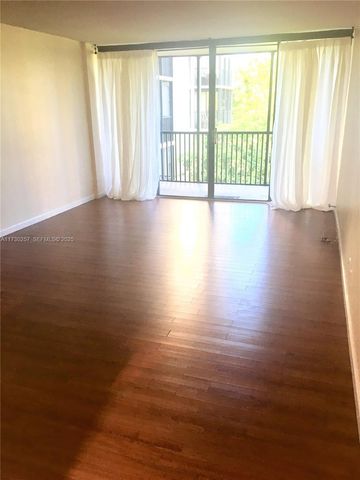 3101 N Country Club Drive 306, Aventura, FL 33180