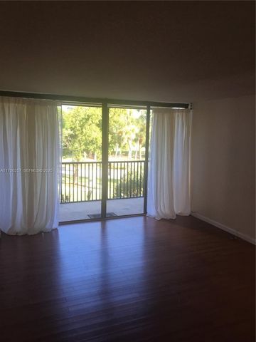 3101 N Country Club Drive 306, Aventura, FL 33180