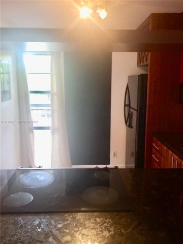 3101 N Country Club Drive 306, Aventura, FL 33180