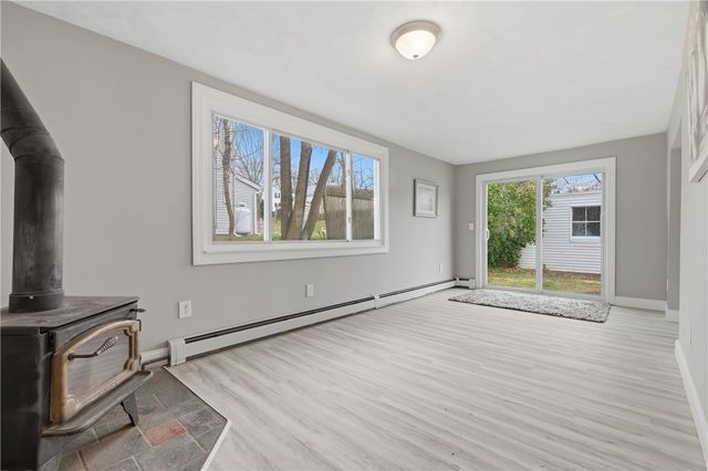 1 Pierce Street, Coventry, RI 02816