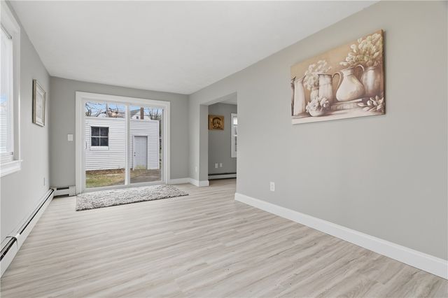 1 Pierce Street, Coventry, RI 02816