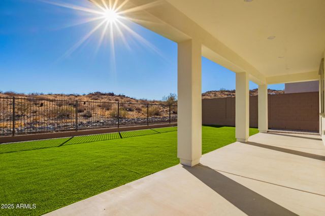 21301 W Roanoke Avenue, Buckeye, AZ 85396