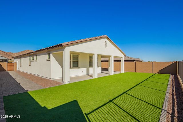 21301 W Roanoke Avenue, Buckeye, AZ 85396