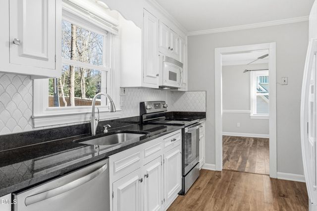 408 SW Maynard Road, Cary, NC 27511