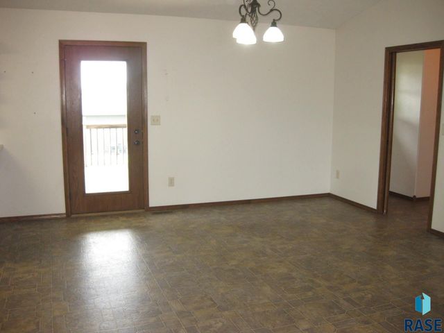 525 Valley View Ave Avenue, Baltic, SD 57003