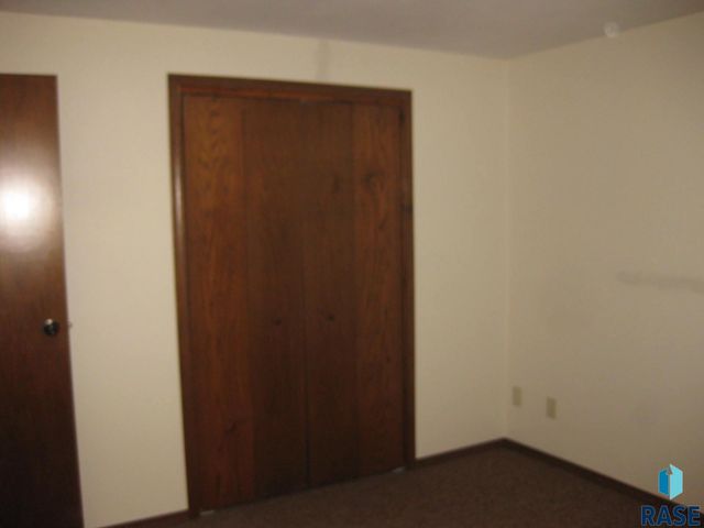 525 Valley View Ave Avenue, Baltic, SD 57003