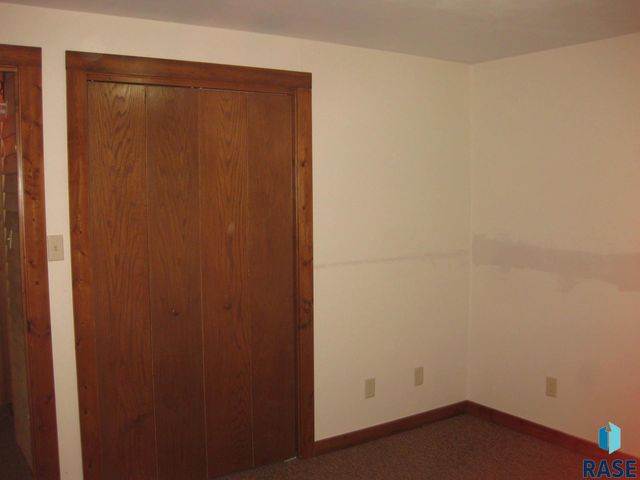 525 Valley View Ave Avenue, Baltic, SD 57003