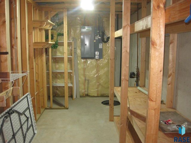 525 Valley View Ave Avenue, Baltic, SD 57003